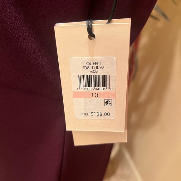 Ivanka Trump Queen plum dress w/beading, size 10. NWT, excellent condition. - Picture 6 of 7